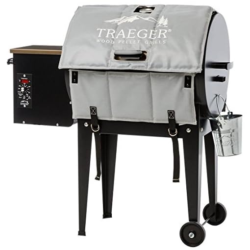 Traeger Pellet Grills BAC020 Insulation Cold Weather Blanket for BBQ155