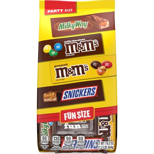 M&M’S PEANUT, SNICKERS CRUNCHY & SNICKERS ORIGINAL FUN SIZE TRICK OR TREAT INDIVIDUALLY WRAPPED MILK CHOCOLATE HALLOWEEN CANDY VARIETY ASSORTMENT, 35 CT BULK BAG