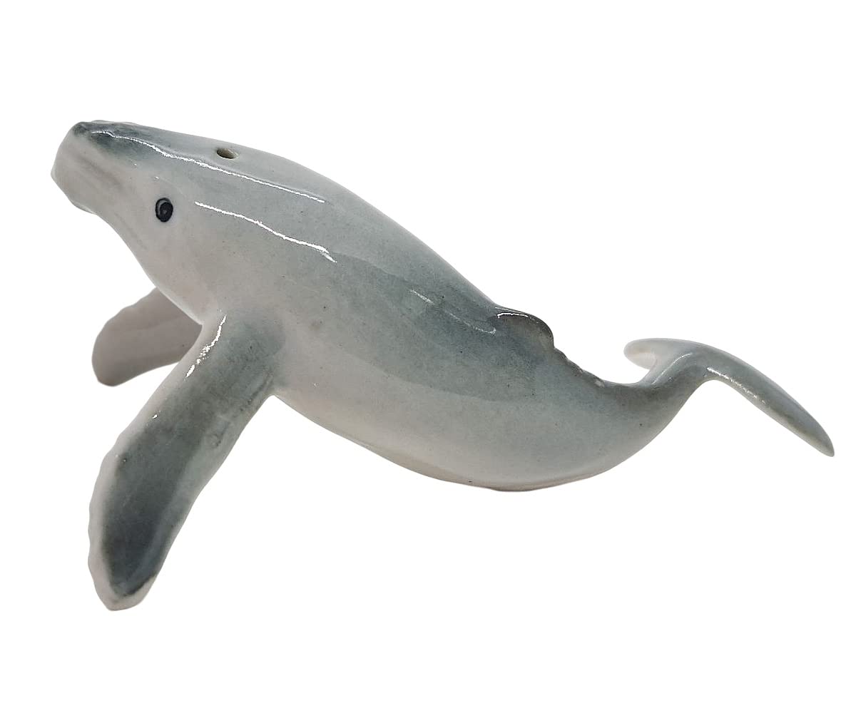 WitnyStore Tiny 2¾" Long Humpback Whale Figurine