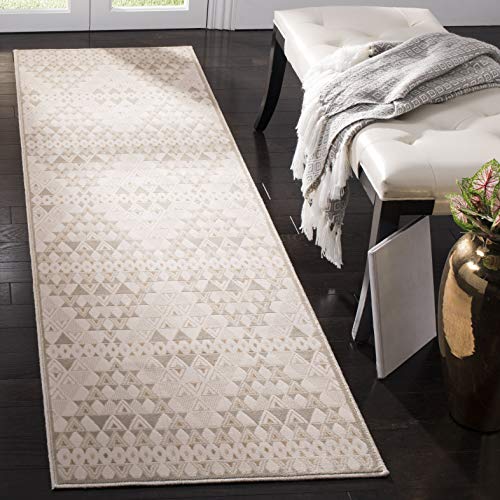 SAFAVIEH Noble Collection Accent Rug - 2'7" x 4', Light Beige & Cream, Distress…