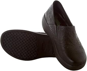 Amazon Com Landau Vitality Women Leather Slip Resistant Clog