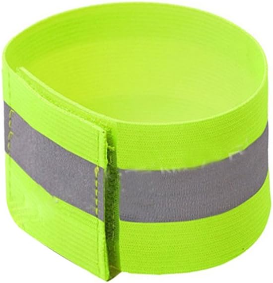 attrezzatura riflettente per andare in bicicletta di notte