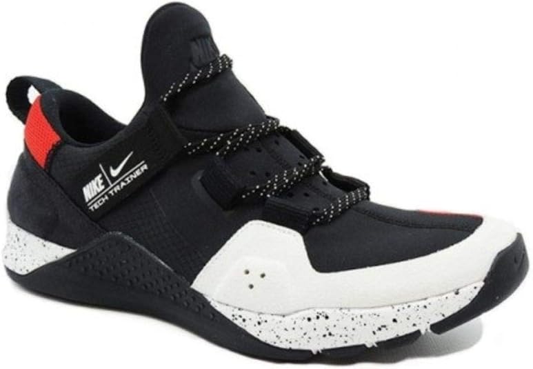 nike tech trainer black