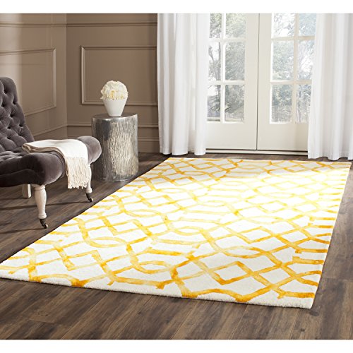 Safavieh Dip Dye Collection DDY712C Handmade Geometric Watercolor Ivory and Gold Wool Area Rug (4' x 6')