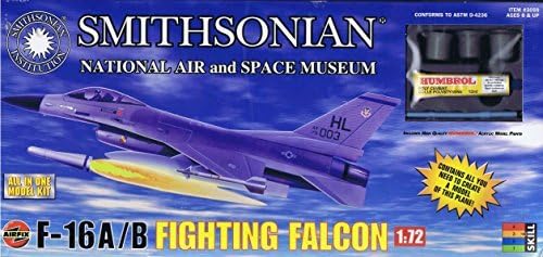 Smithsonian National Air and Space Museum F-16A/B Fighting Falcon 1:72 Model Kit