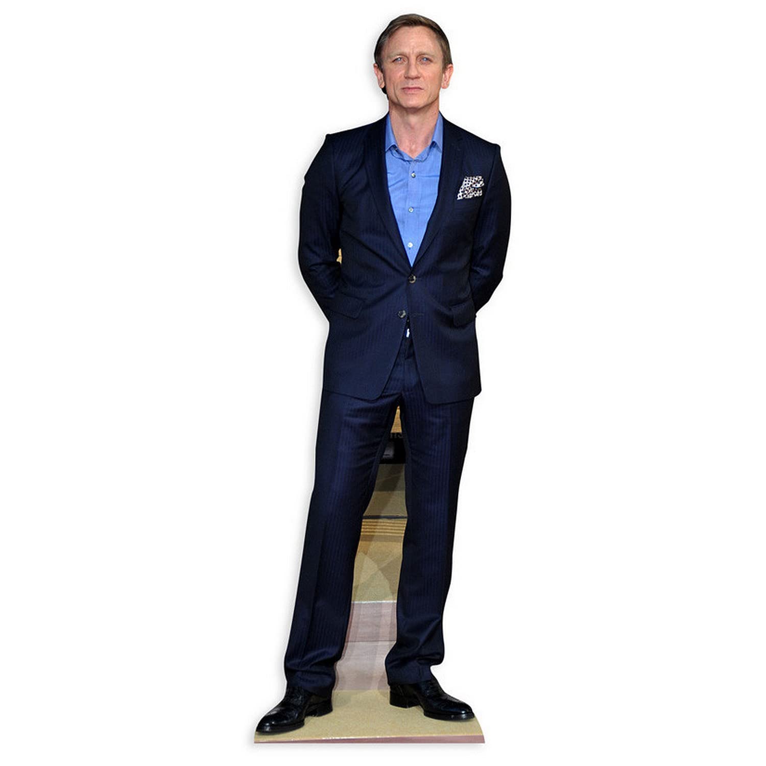 Star Cutouts CS435 Daniel Craig Lifesize Cardboard Cutout – Movie Star Party Decoration, James Bond-Style Display & Fan Gift