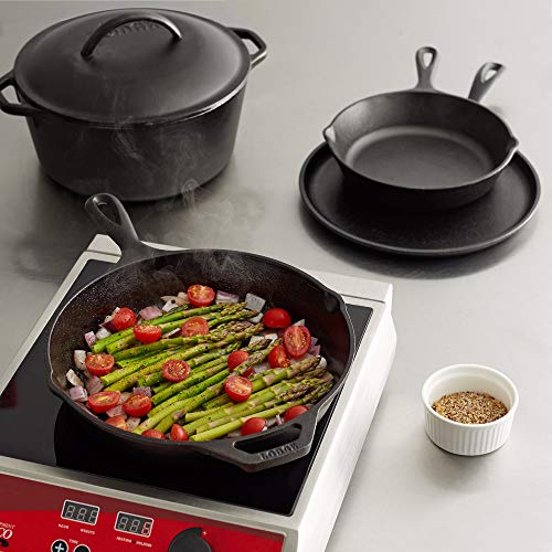 6 Lodge+Bundle+Pre+Seasoned+Cookware+Cookbook