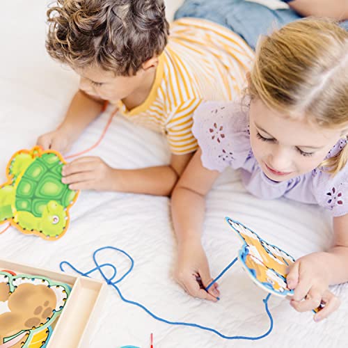 Melissa & Doug Lace and Trace Activity Set: Pets - 5 Wooden Panels and 5 Matching Laces - Lacing Toys For Toddlers, Fine Motor Skills Threading Cards For Preschoolers And Kids Ages 3+