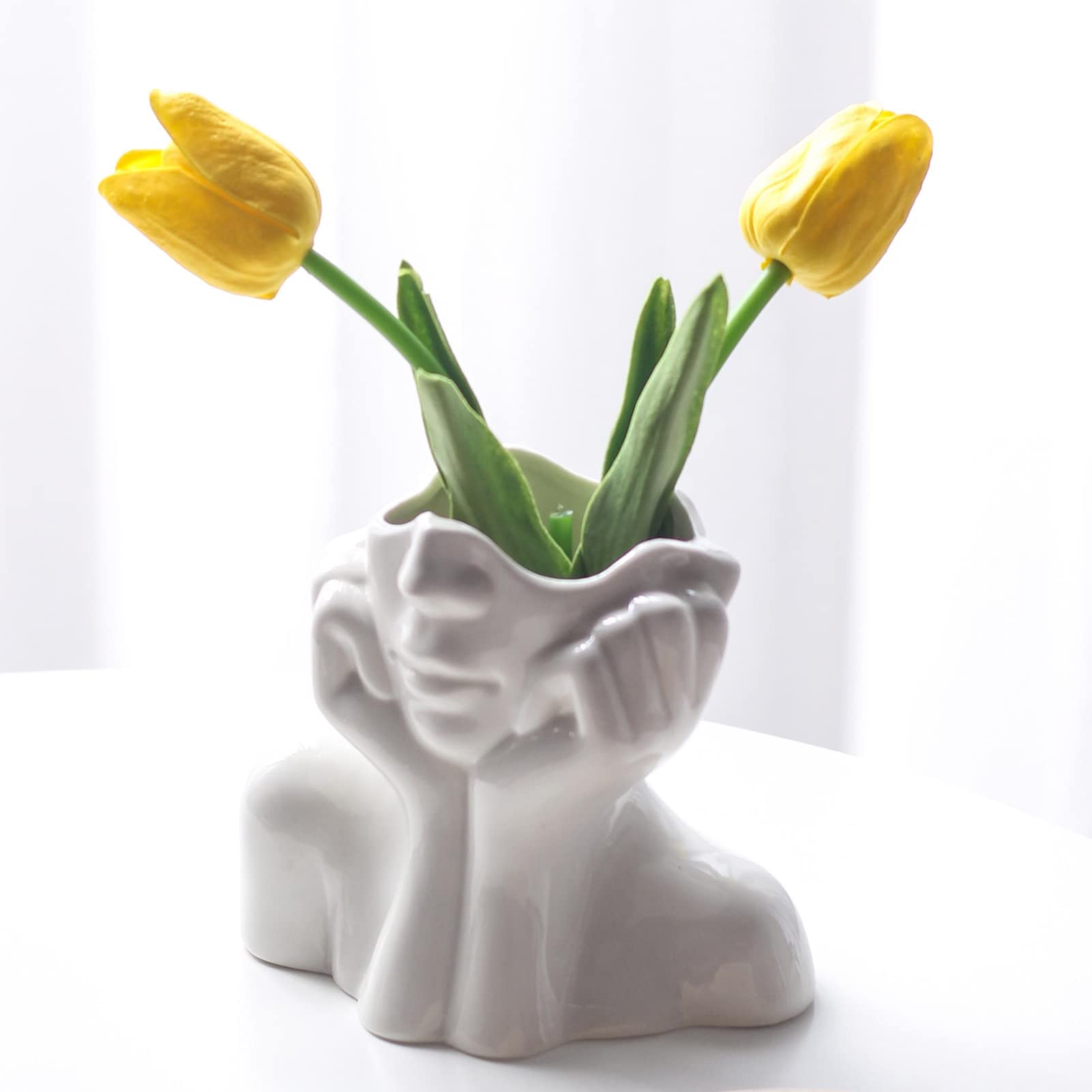 Romehaha Face Vase,Flower Vase Desk Decor,Ceramic Body Vase Female Form Ideal Shelf Decor,Modern Farmhouse Table Decor,Small Cute Vase Bookshelf Decor Half Face Vase (A - Hands on Cheeks)