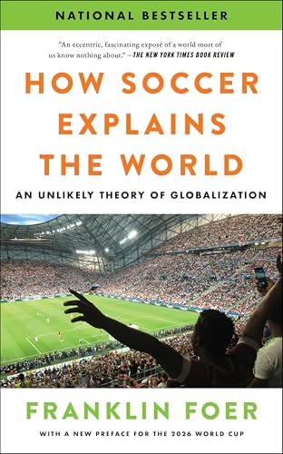 超希少　レア物　絶版　A Pictorial History of Soccer Amazon.com: How to Watch Soccer Like a Genius: What Architects