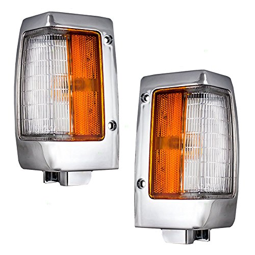 Driver and Passenger Signal Side Marker Lights Replacement Chrome Bezels for Nissan Pickup Truck B611588G00 B611088G00
