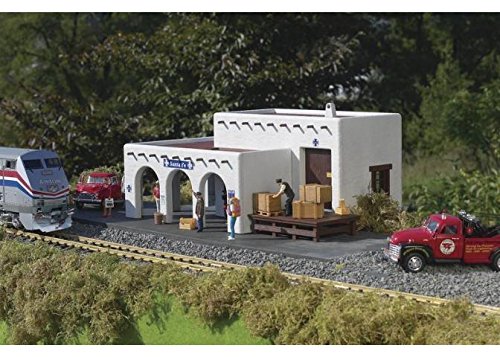 PIKO G SCALE MODEL TRAIN BUILDINGS - SANTA FE STATION - 62105