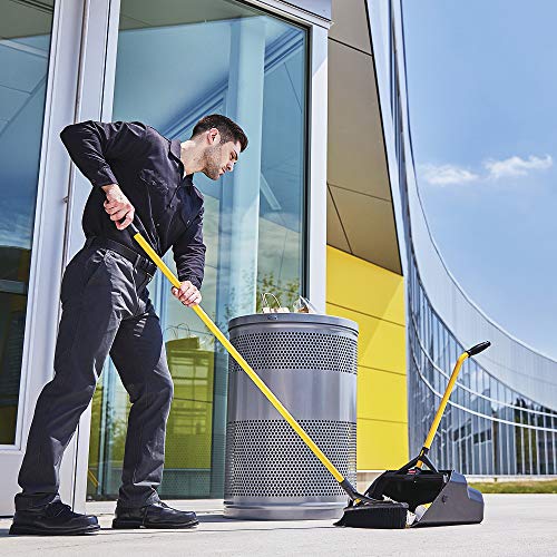 Rubbermaid Commercial Maximizer Heavy Duty Stand Up Debris/Dust Pan