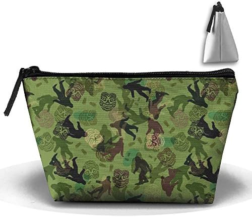 CHC40 Bigfoot Camo Toiletry Bag-Portable Travel Organizer Cosmetic Make Up Bag Case For Women Men Shaving Kit With Hanging Hook For Vacation