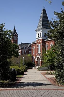 Amazon Co Jp オーバーン アルフォト 18年に建てられたハーギス ホール エステス H ハーギスの名称 オーバーン大学アラバマ州 オーバーン校のメインキャンパスに位置 キャロル ハイスミス 16in X 24in H 1624 Hsm1 Generic