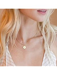 PAVOI - Collar de oro amarillo de 14 quilates con diseño de letra para mujer