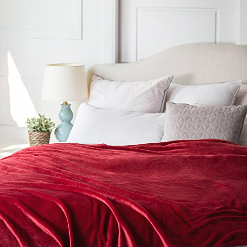 Bedsure Fleece Blanket King Size Burgundy Lightweight Super Soft Cozy