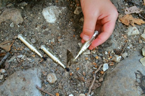 Uncle Milton - National Geographic - 3-in-1 Expedition Magnifier