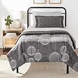 Amazon Basics Lightweight Microfiber Bed-in-a-Bag 5