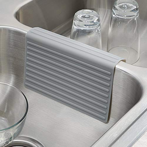 iDesign 64183 Lineo Silicone Sink Saddle, Glassware Protector for