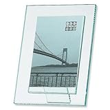 MODA glass 4x6 frame 'floats' your photo - 4x6