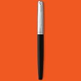 ParkER Jotter Originals Fountain Pen Classic Black Medium Nib Blue Ink view 2