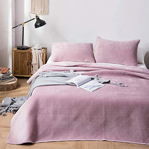 KASENTEX Plush PolyVelvet Lavish Design Quilt Set with Brushed