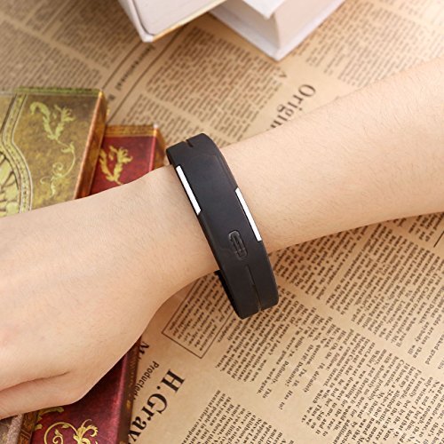 JSDDE Hommes femmes Caoutchouc Montre LED Date Bracelet Poignet Numérique Montre de sport