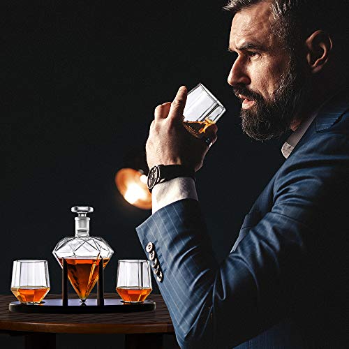 5 Diamond+Whiskey+Decanter+Glasses+Mahogany