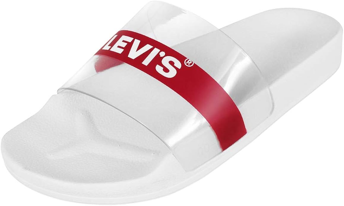 levis chappals