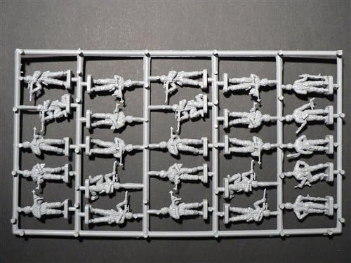 Italeri 510006045 - 1:72 2nd WW German Paratrooper Green, 1/72 - Image 4