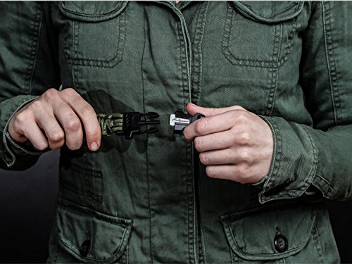 Holtzmanâ€™s #1 Best paracord keychain carabiner survival tool (Green Carabiner)