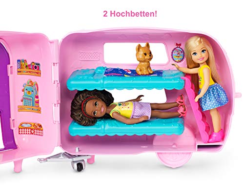 Barbie Chelsea Serie, Chelsea Auto und Camper Set mit 10+ Barbie Camping Accessoires, 1x Chelsea Puppe, Teal Auto und Pink Mini Camper, Geschenke für Kinder ab 3 Jahren,FXG90 – Bild 6