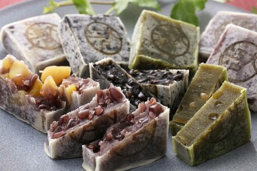 値段1390円　賞味期限製造費より30日