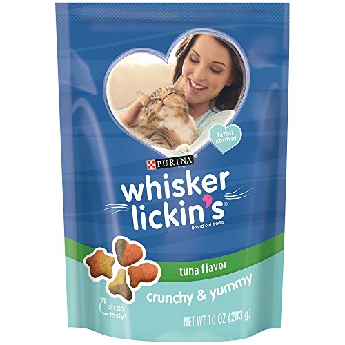 Whisker Lickin's Crunchy & Yummy Tuna Flavor Cat Treats, 10 OZ