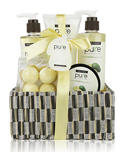 Avocado Oil Spa Gift Basket. Natural Spa Basket with Bath 