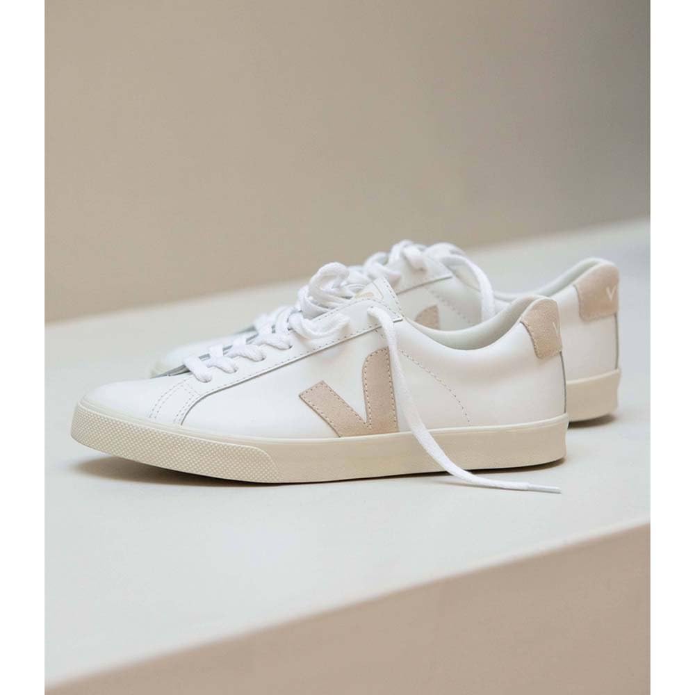 Veja Women Esplar Sneakers Extra White