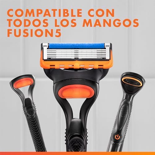Fusion5 Cuchillas de Afeitar Hombre, Pack de 12 + Colgante