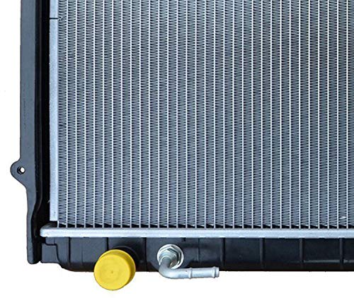 RADIATOR FOR TOYOTA FITS TACOMA 2.4 2.7 3.4 L4 4CYL V6 18-11/16 in BETWEEN THE TANKS