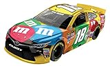 Lionel Racing Kyle Busch #18 M&M's 2016 Toyota Camry NASCAR Diecast Car (1:24 Scale)