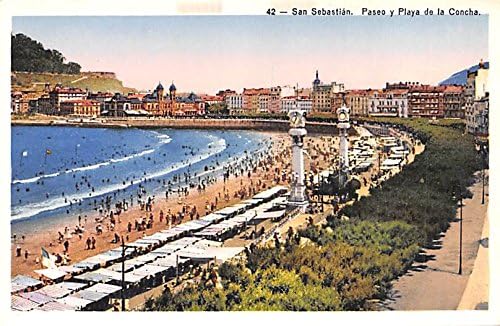 Paeo Y Playa De La Concha San Sebastian Spain Postcard At Amazon S