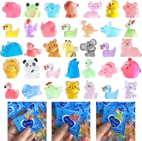 100pcs Mini Glow in The Dark Animal Resin Models, Mystery Resin Animals Blind Bag, Mini Luminous Farm Ocean Figures, Animal Miniatures for Fairy Garden Accessories, Random Design