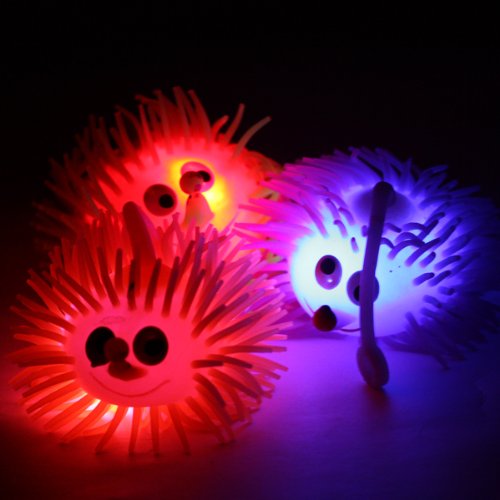 Flashing Panda Multi-Color LED Flashing Puffer Yo-Yo Mouse, Assorted Colors, 1 Mouse - Thumbnail 4