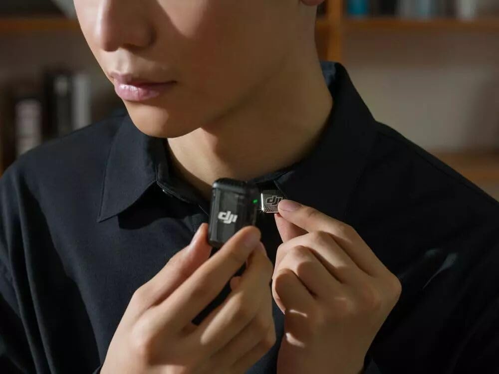 DJI Mic 2 (1 Sender + 1 Empfänger), kabelloses Mikrofon mit intelligenter Rauschunterdrückung, interne 32-Bit-Float-Aufnahme, optimierter Sound, 250 m Reichweite, Mikrofon für iPhone, Android 2