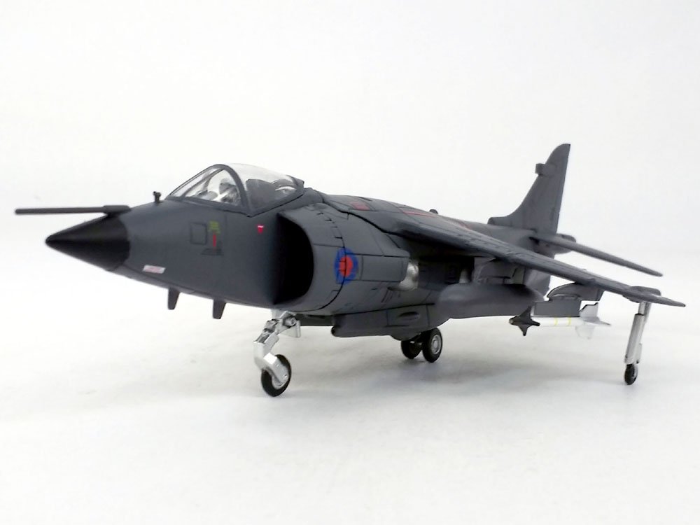 Humatt - 40606 - Harrier Die-Cast Plane Scale 1:72