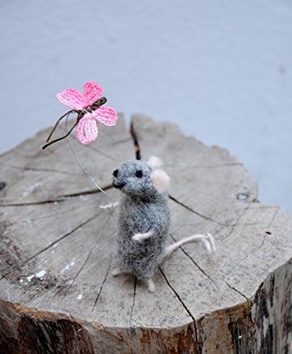 Needle Felted Animal , Needle Felted Art Doll , Cute mouse with butterfly