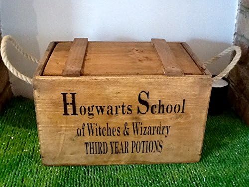 Hogwarts School Lidded Crate Vintage Chic Storage Box Harry Potter