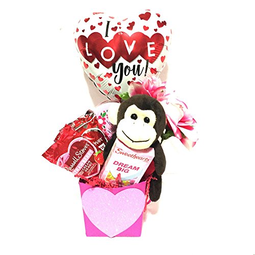 Valentine gift baskets for women