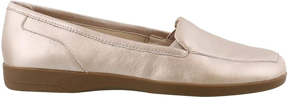 easy spirit devitt casual flats