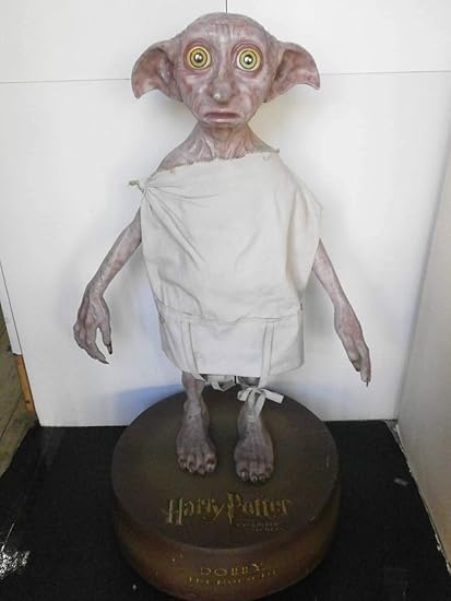 Amazon Co Jp 希少 非売品ハリーポッター ドビー 等身大フィギュア台付 Harry Potter Dobby ホーム キッチン